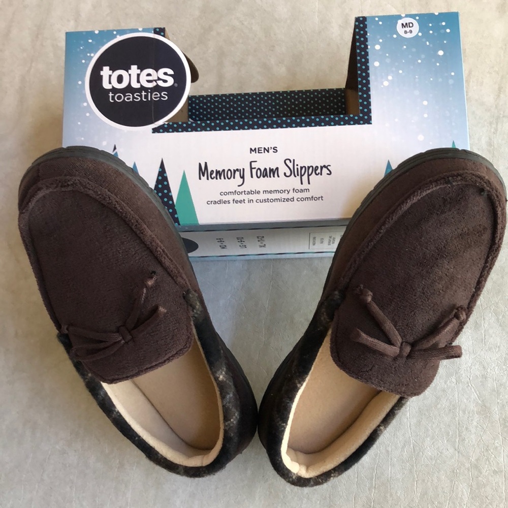 Totes Toasties Totes Men’s Brown Cream Memory Foam Slippers Size M (8-9)